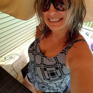 Meet your Posher, Teresa